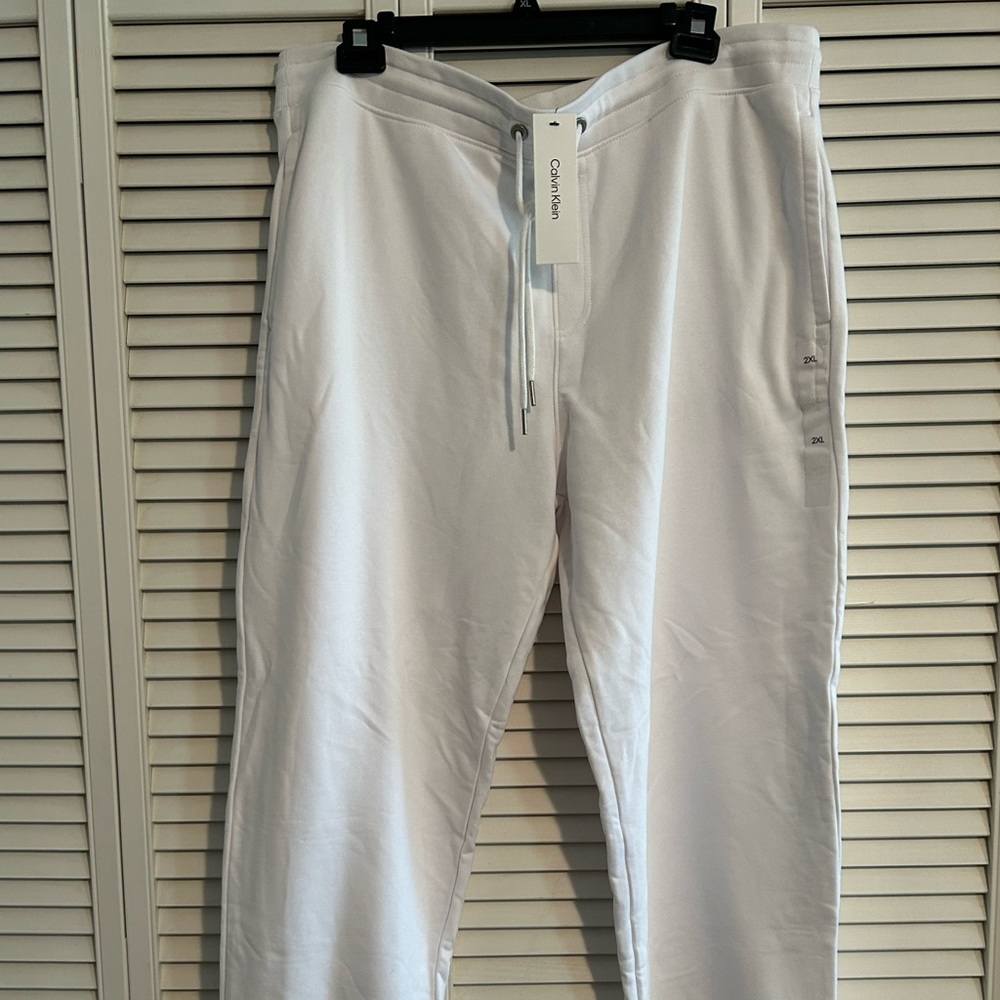 Calvin Klein Men’s White Sweatpants NWT 2XL
